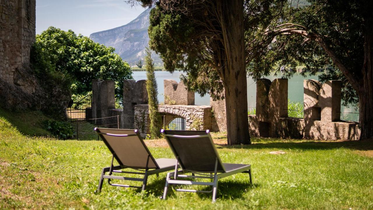 Castel Toblino Apartments Calavino Exterior foto